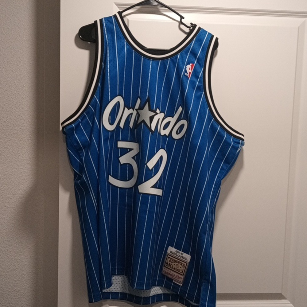 Hardwood classics Mitchell n nesa swingman 94" blue black pin stripe